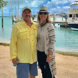 Meet your Posher, Dena